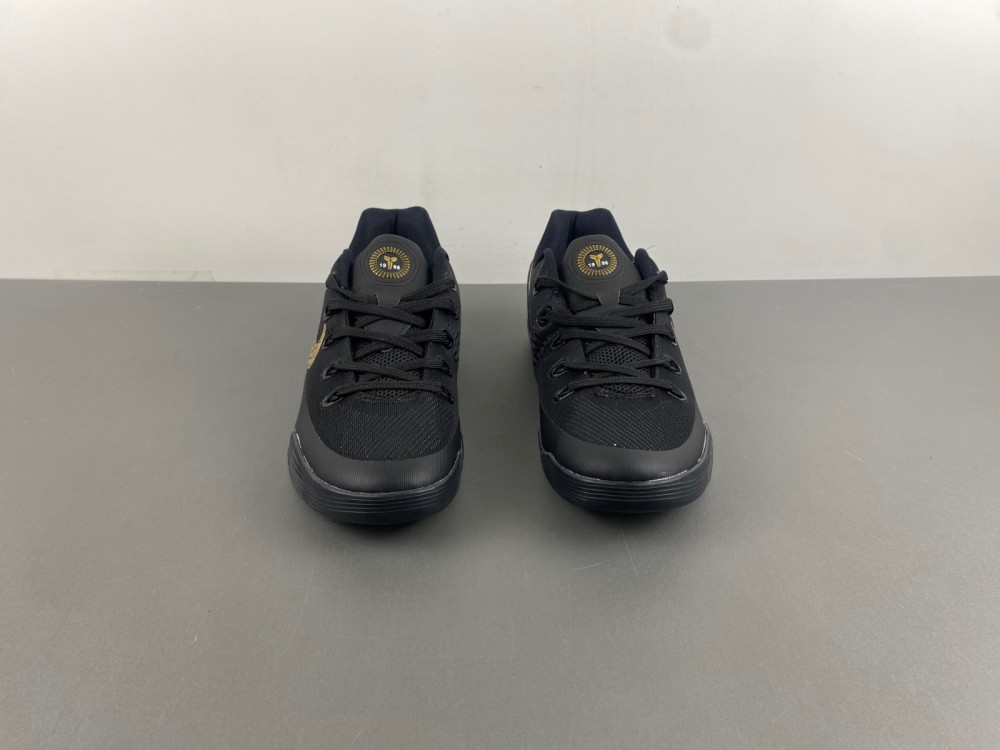 Nike Kobe 9 EM Low  646701-701