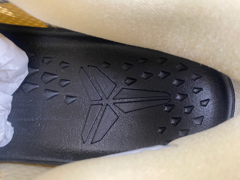 Nike Kobe 8 Protro “Champagne Gold”HM6469-701