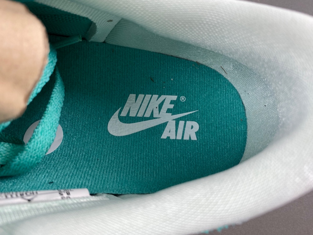 Air Jordan 1 Low OG “Washed Teal" WMNS HQ8111-300