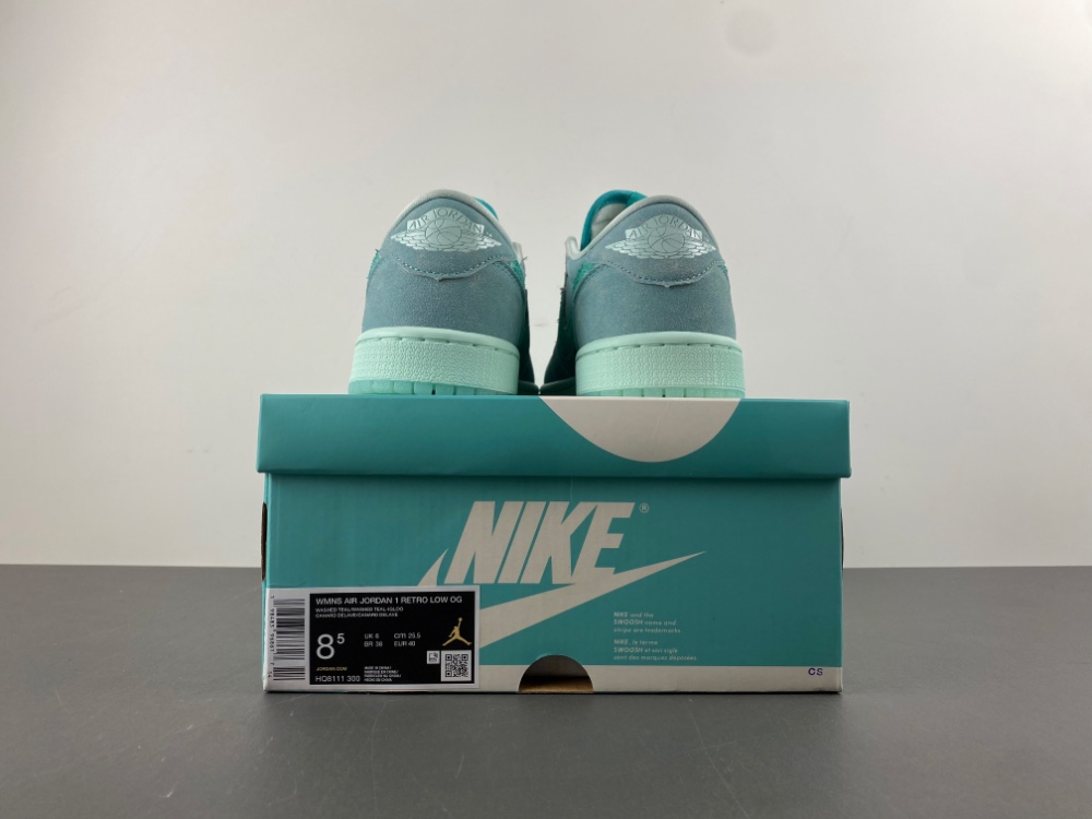 Air Jordan 1 Low OG “Washed Teal" WMNS HQ8111-300