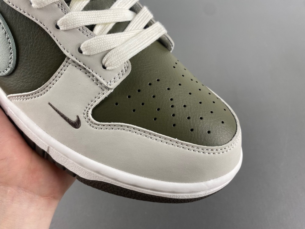 Nike Dunk Low “Year of the Snake”HV5980-231