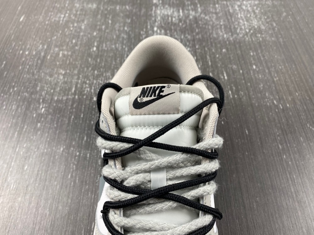 Nike SB Dunk Low FD0661-100