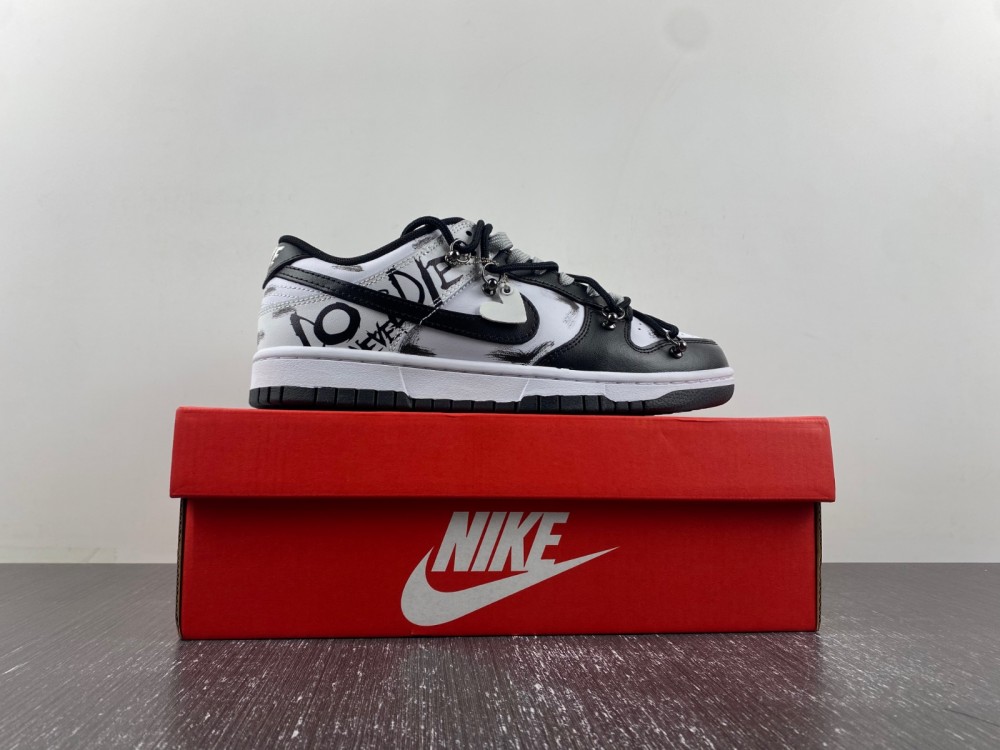 Nike SB Dunk Low DD1391-100
