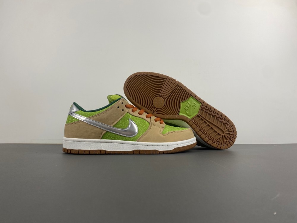 Nike SB Dunk Low “Escargot”FQ7585-200