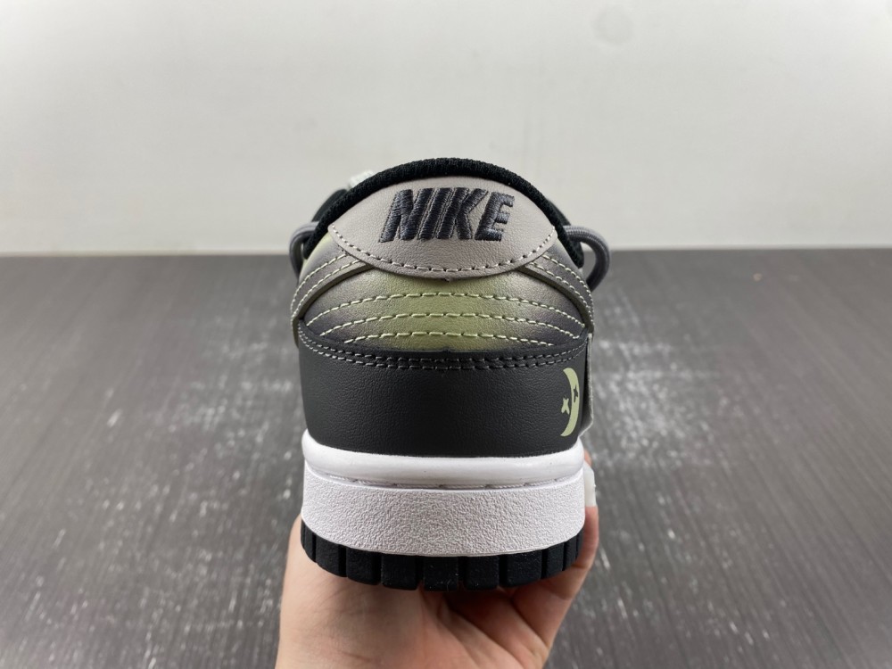 Nike Dunk Low MOON DV0831-104