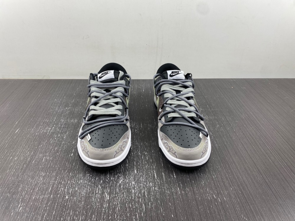 Nike Dunk Low MOON DV0831-104