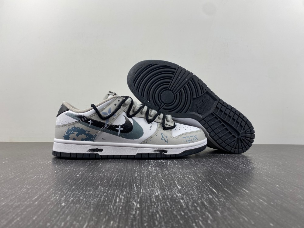 Nike SB Dunk Low FD0661-100