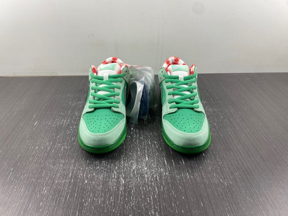 Concepts x Nike SB Dunk Low BV1310-303