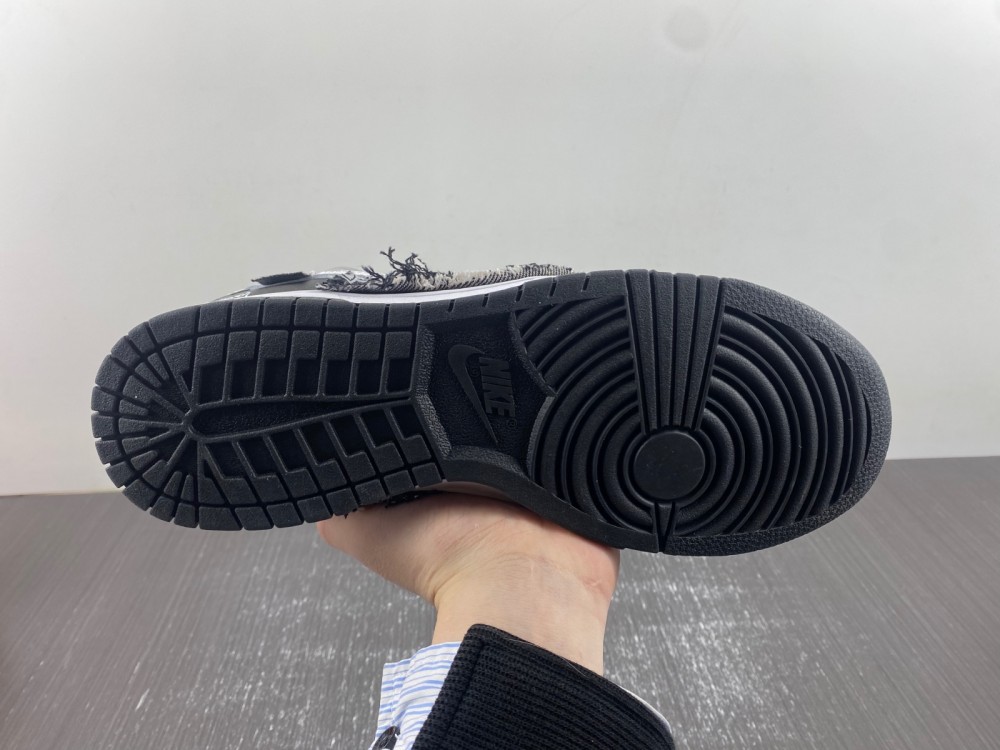 Nike Dunk Low DV0831-002