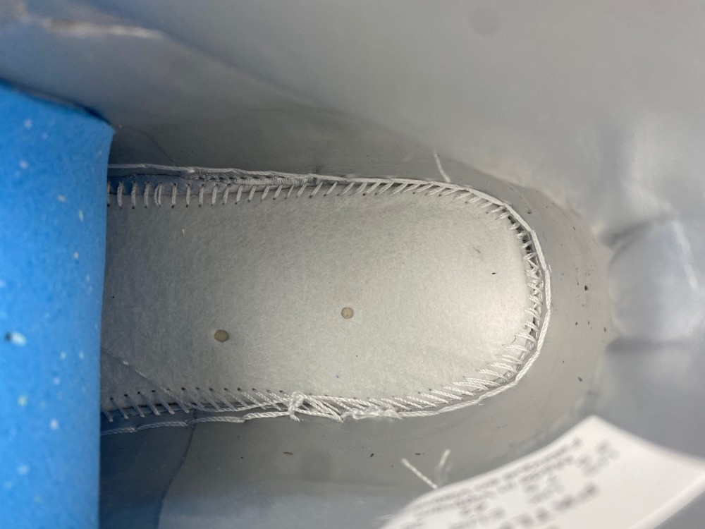 DONALD TRUMP NEVER SURRENDER D1873-401