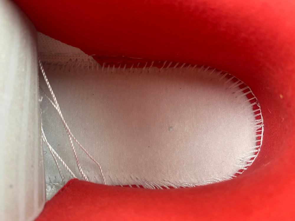 Nike Dunk Low GS “Valentine