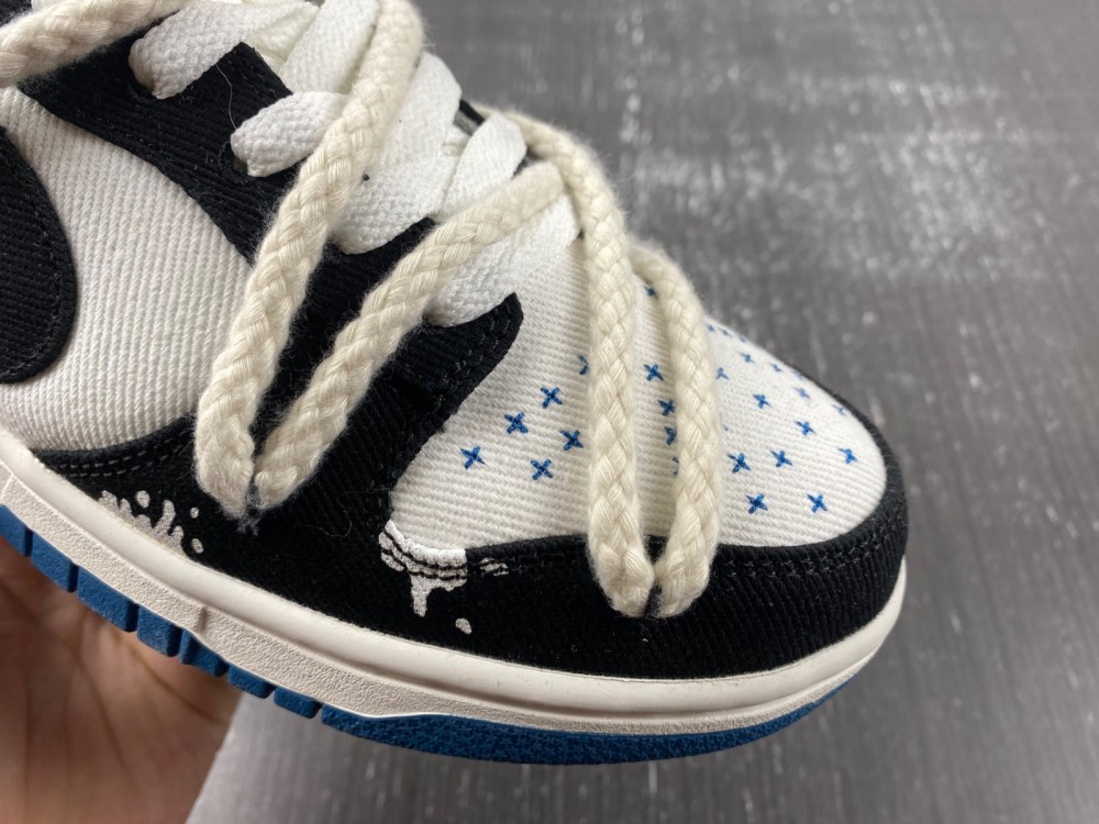 Nike Dunk Low DV0834-101