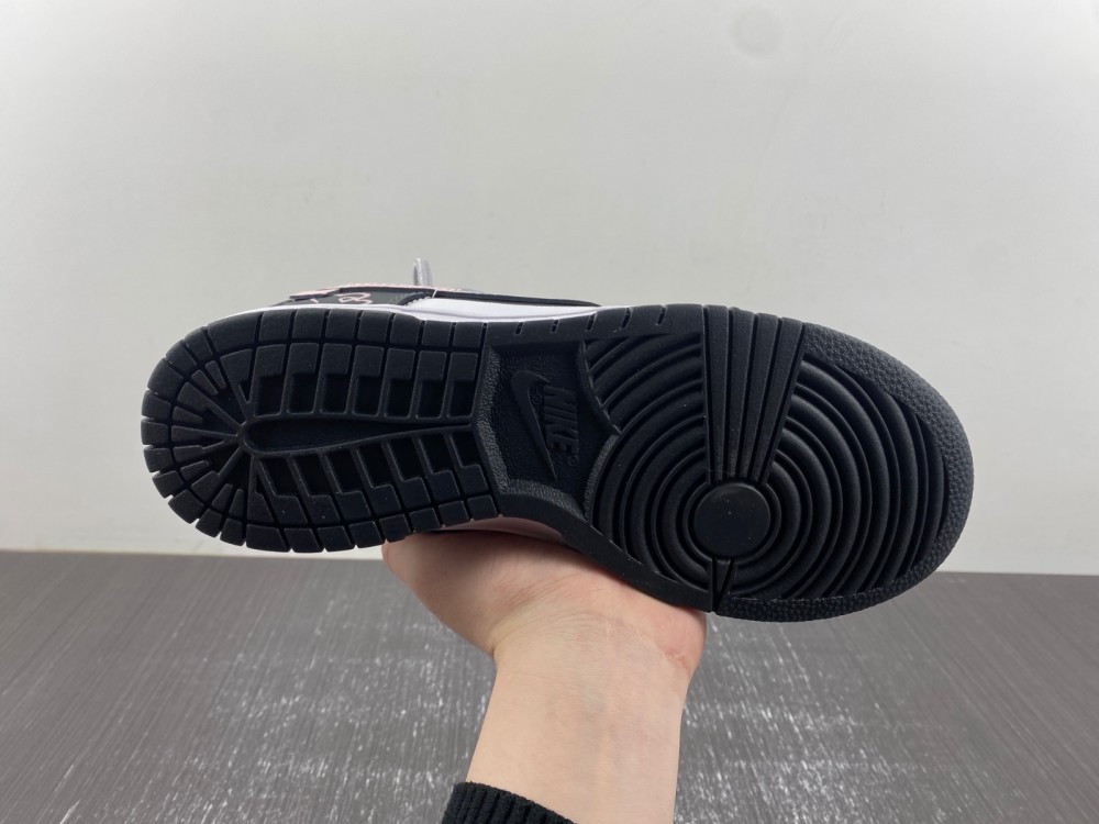 Nike Dunk Low DV0831-103