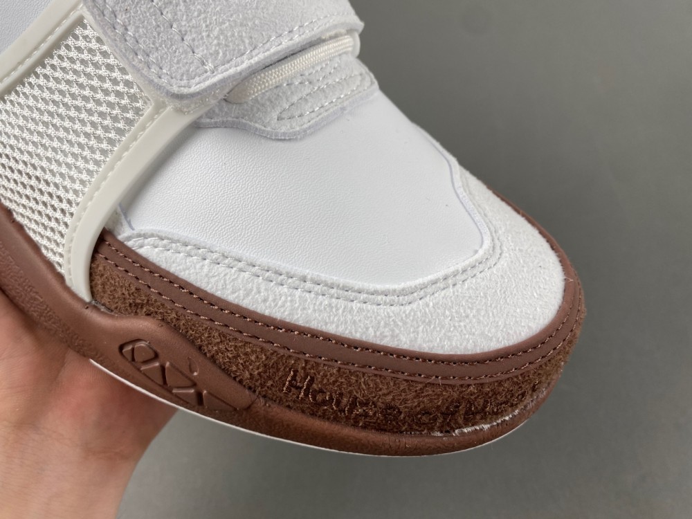 Nike Travis Scott HQ3073-100