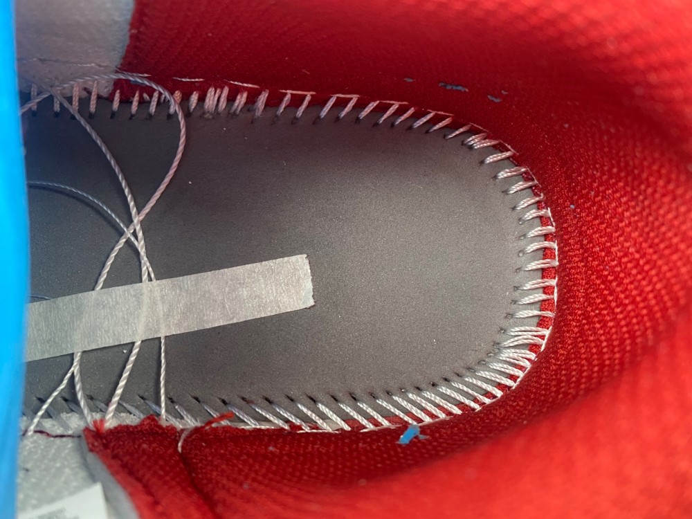 Travis Scott x Air Jordan DZ4137-700