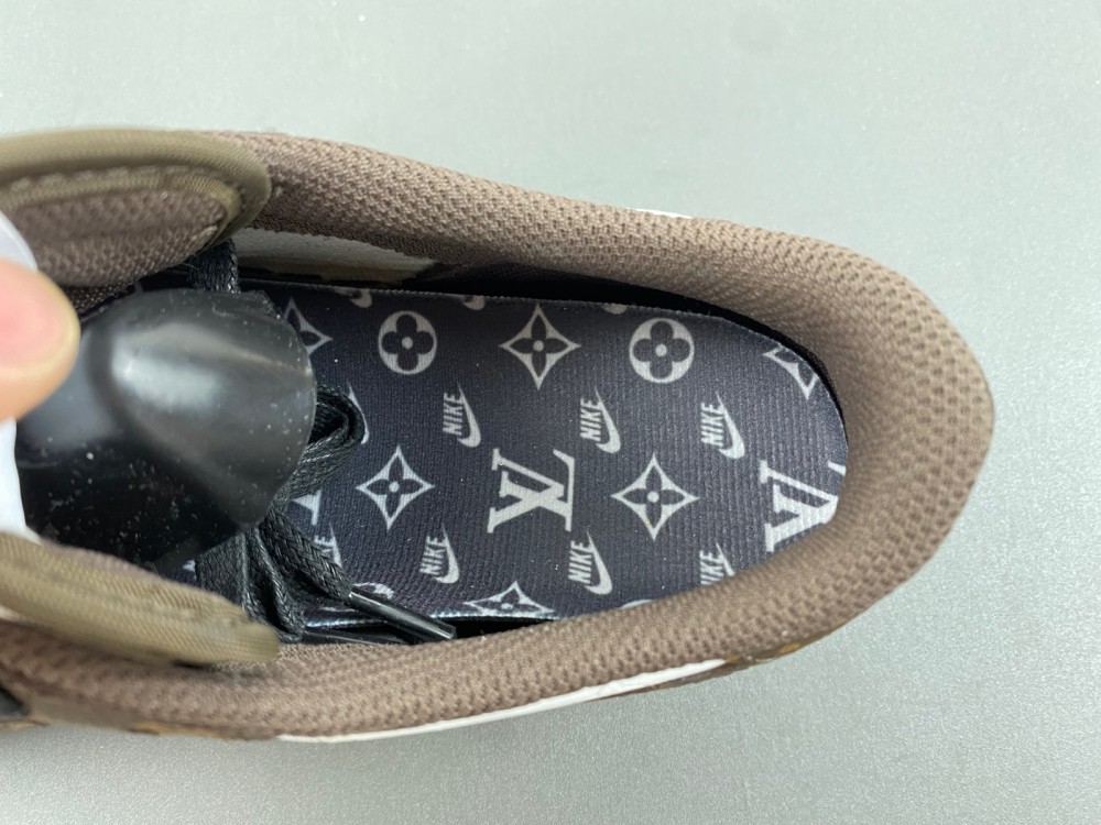 AIR JORDA 1 LOW DM7866--284