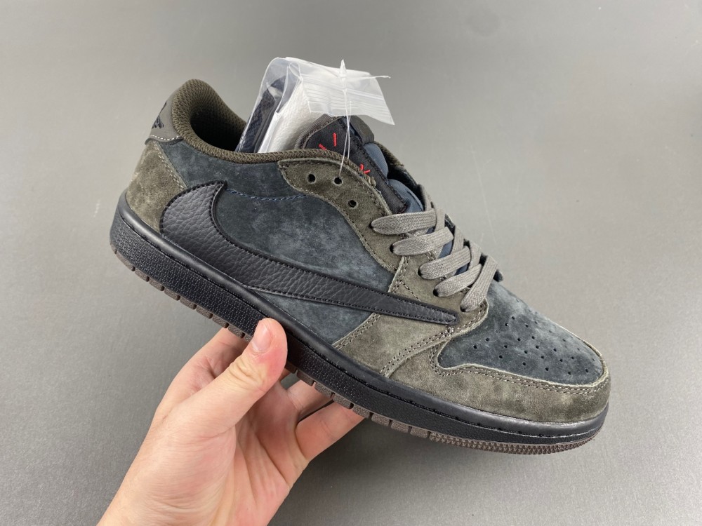 Travis Scott x Air Jordan 1 Low CQ4277-111