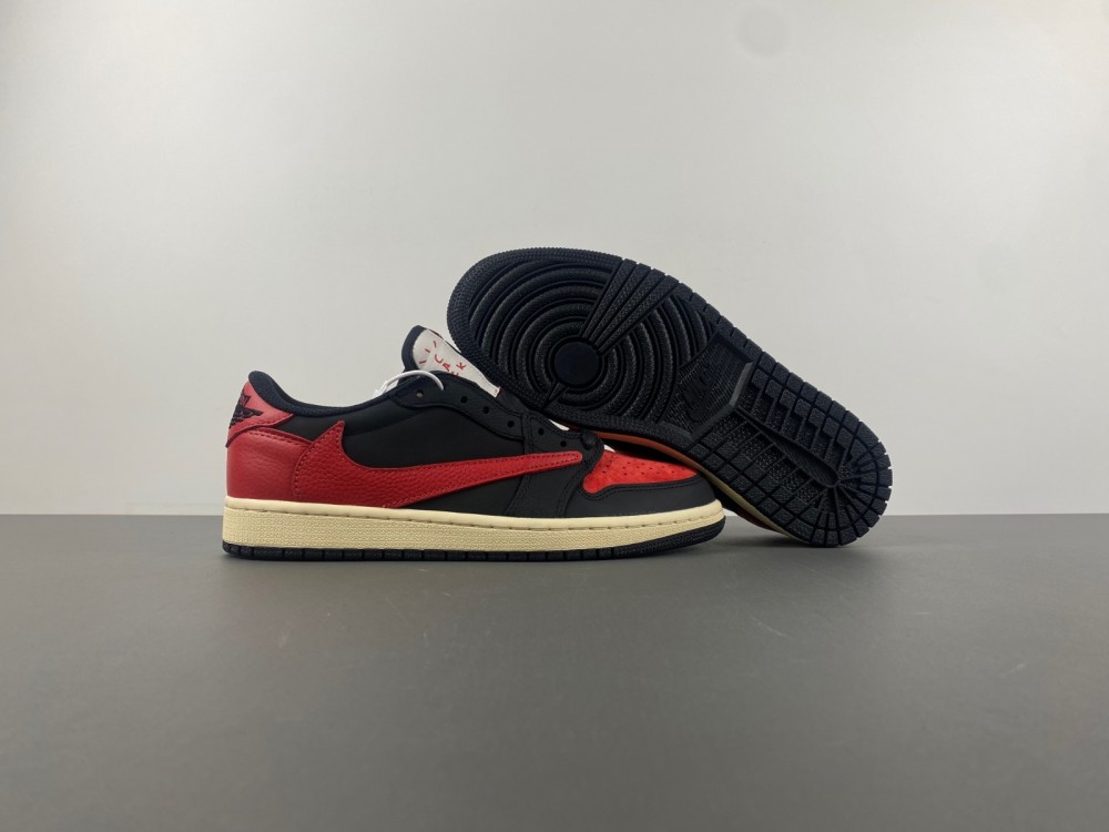 Travis Scott x Air Jordan 1 Low DM7866-061