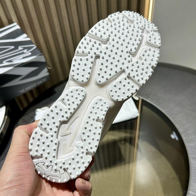 OFF-WHITE BE RIGHT BACK