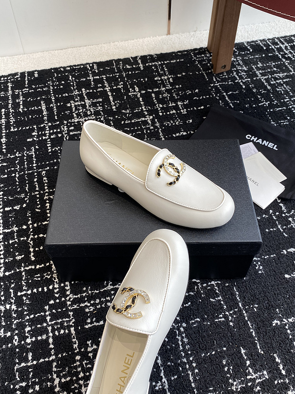 Chanel  Leather CC Logo Loafers