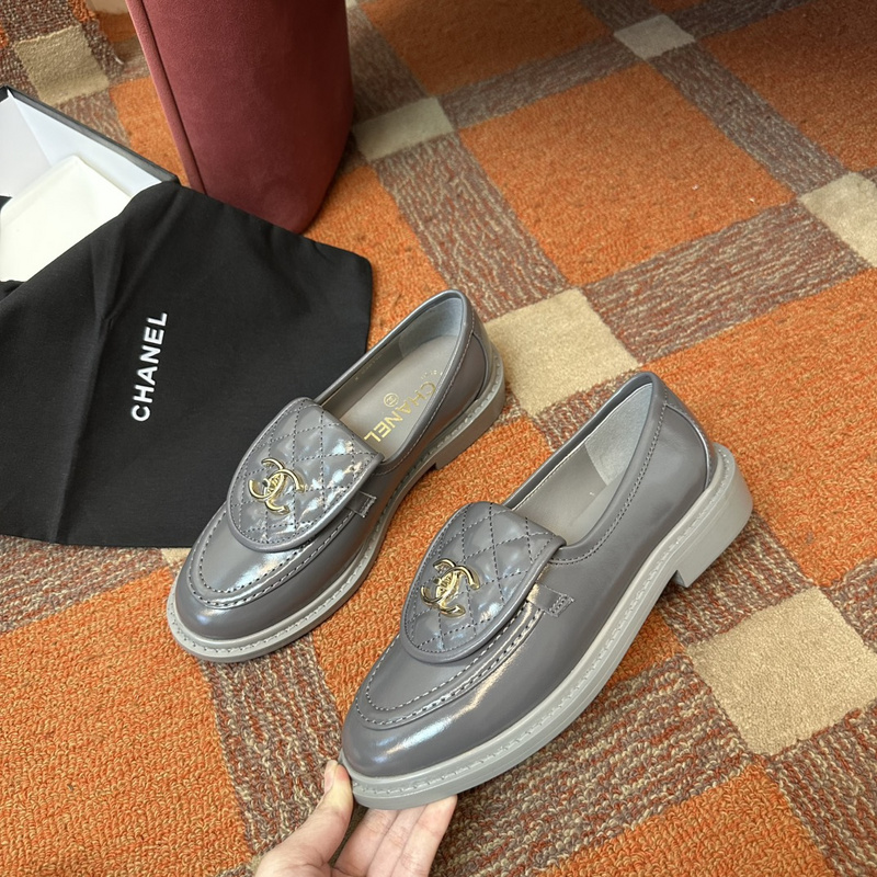 Chanel Leather CC Logo Loafers