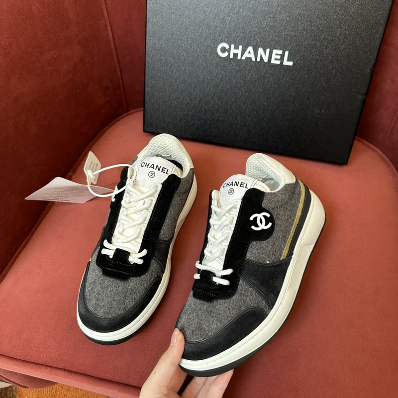 Chanel Sneaker