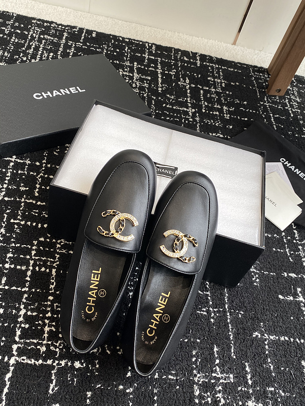 Chanel  Leather CC Logo Loafers
