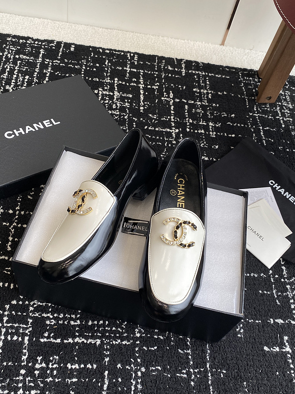 Chanel  Leather CC Logo Loafers
