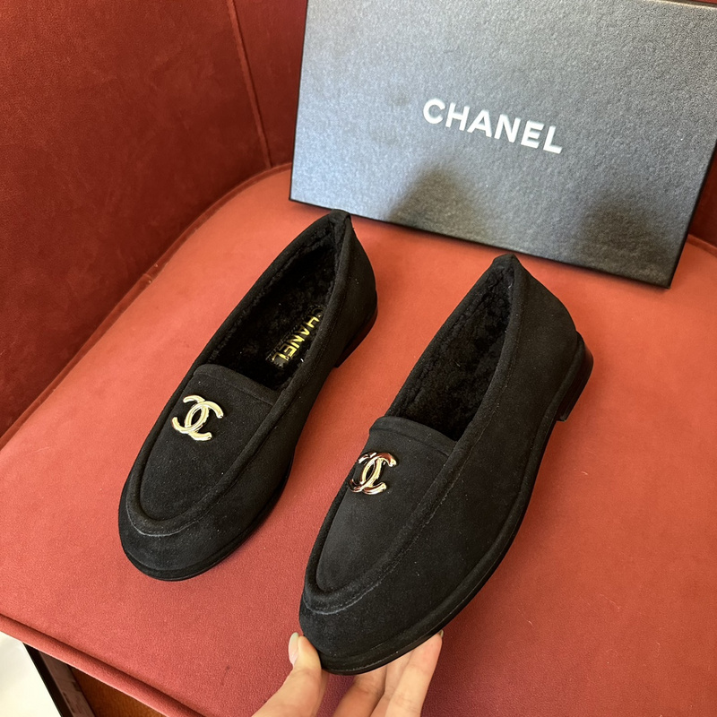 Chanel  Suede  loafers