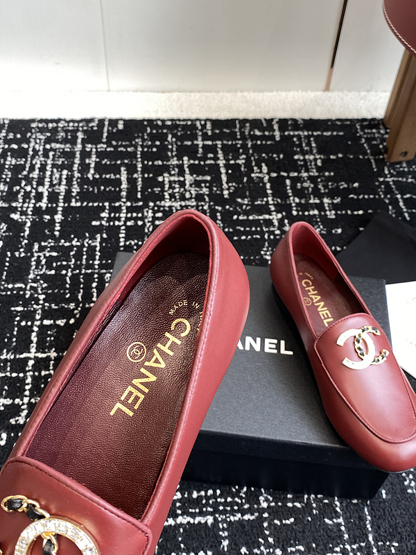 Chanel Leather CC Logo Loafers