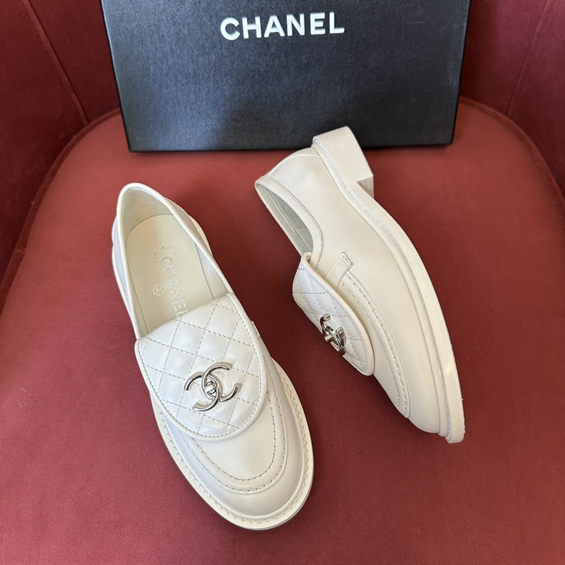 Chanel Leather CC Logo Loafers
