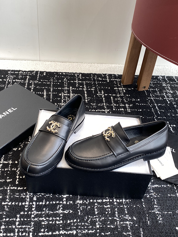 Chanel  Leather CC Logo Loafers