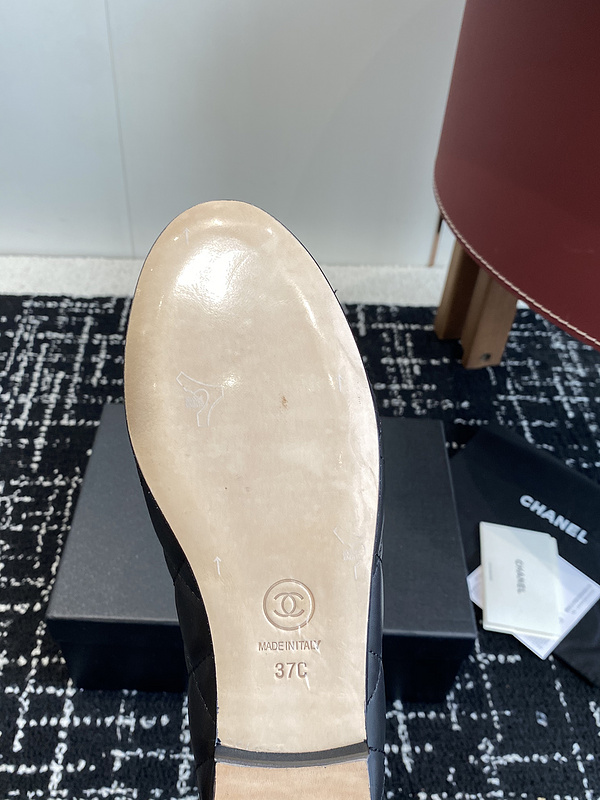 Chanel  Leather CC Logo Loafers