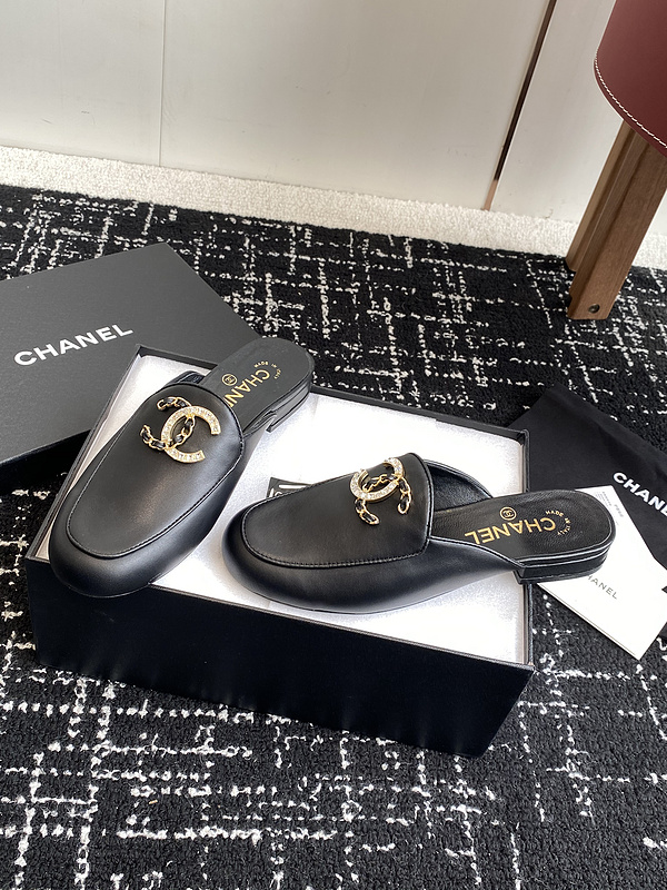 Chanel Slippers