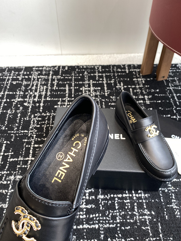 Chanel  Leather CC Logo Loafers