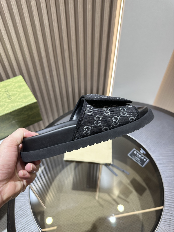 GUCCI  SLIDE
