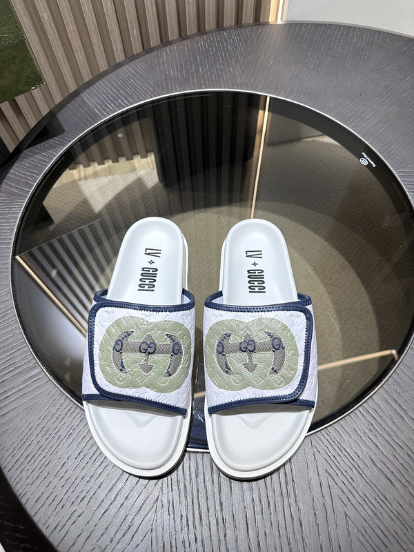 GUCCI SLIDE