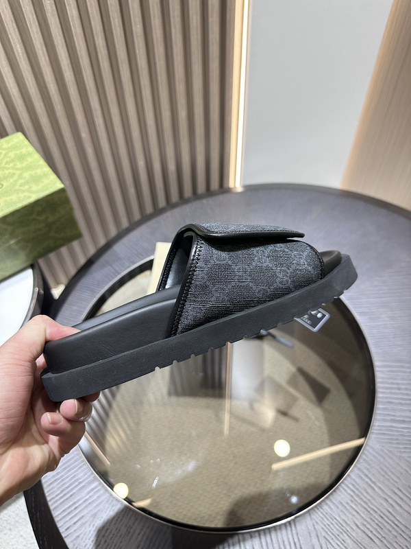 GUCCI  SLIDE