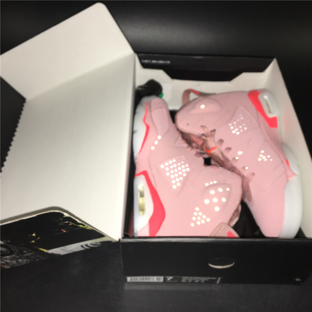 Air Jordan 6 pink