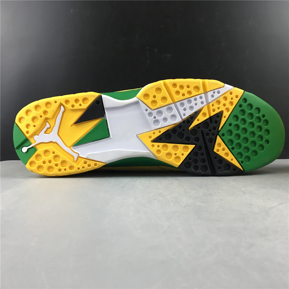 Air Jordan 7 Oregon Ducks PE 