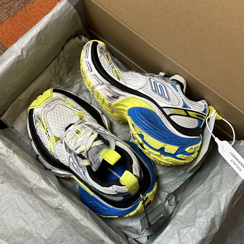 Balenciaga 10XL Sneaker