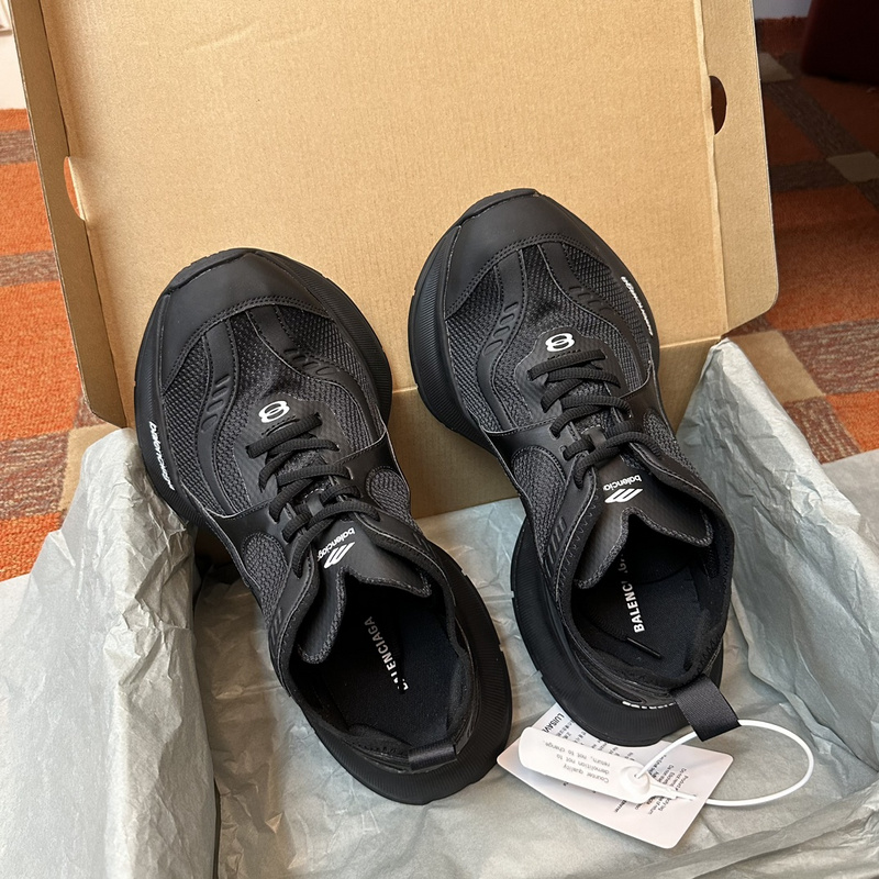 Balenciaga Circuit Sneaker