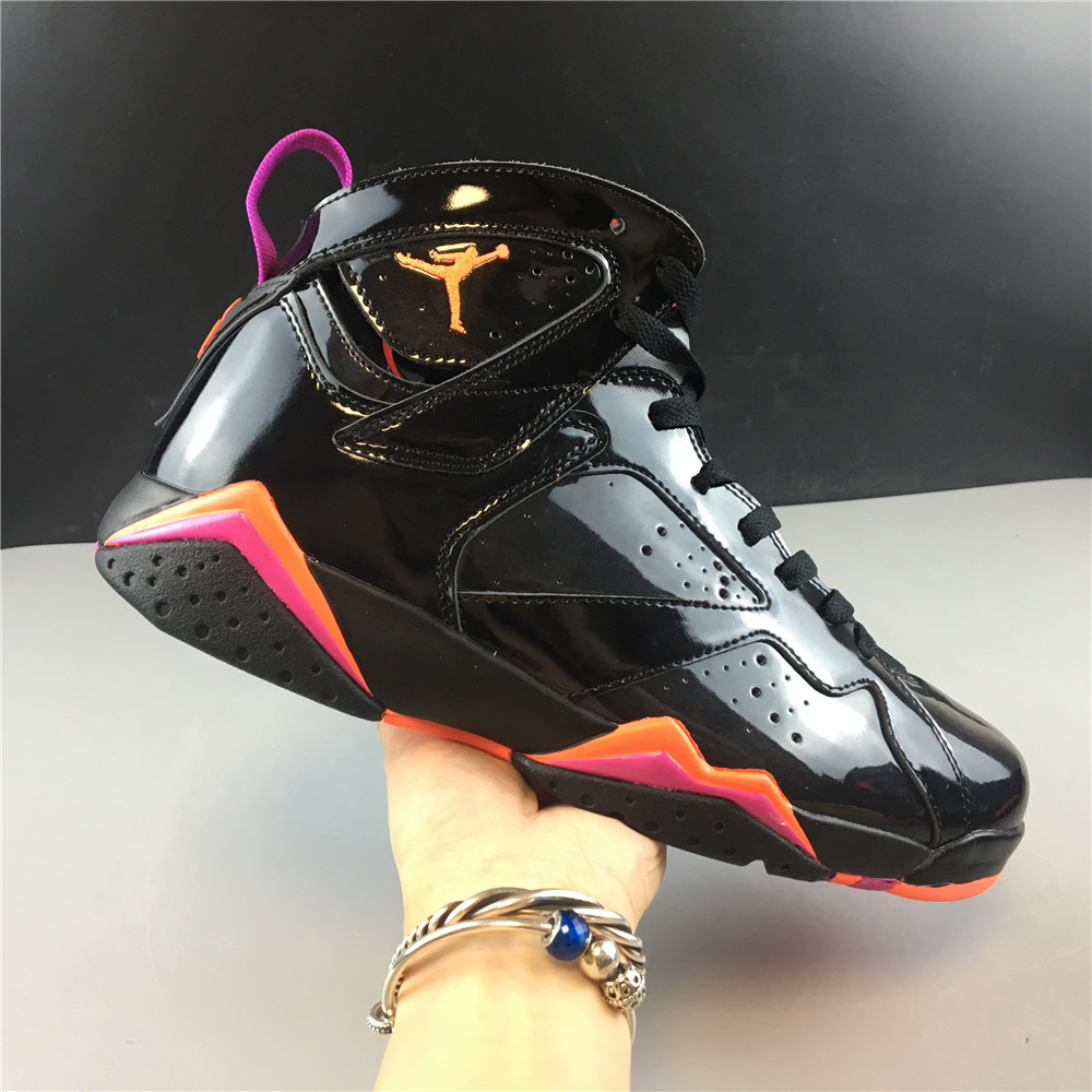 Air Jordan 7 WMNS