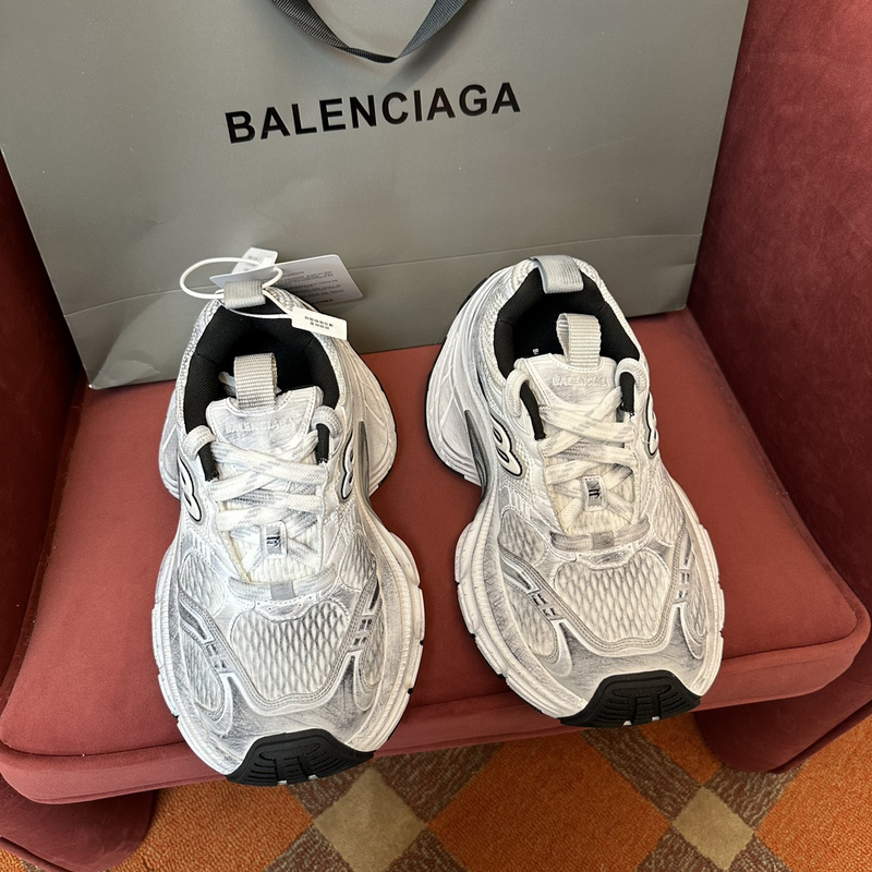 Balenciaga 10XL Sneaker