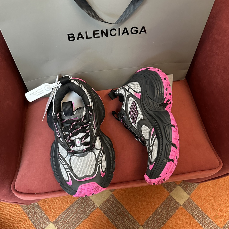 Balenciaga 10XL Sneaker