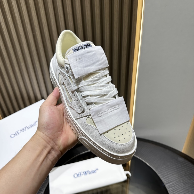 Off-white Low 3.0 Off Court Sneakers
