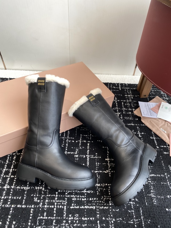 Bata Winter Boots