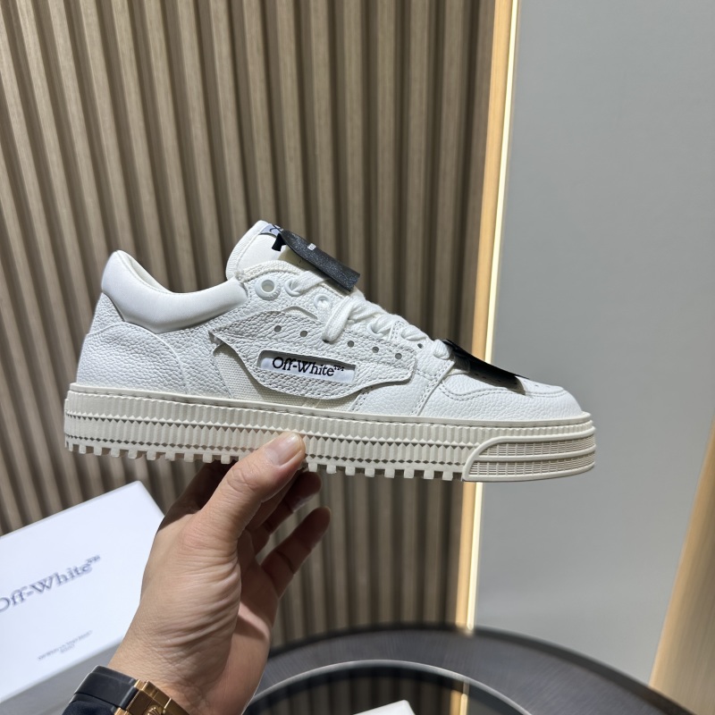 Off-white Low 3.0 Off Court Sneakers