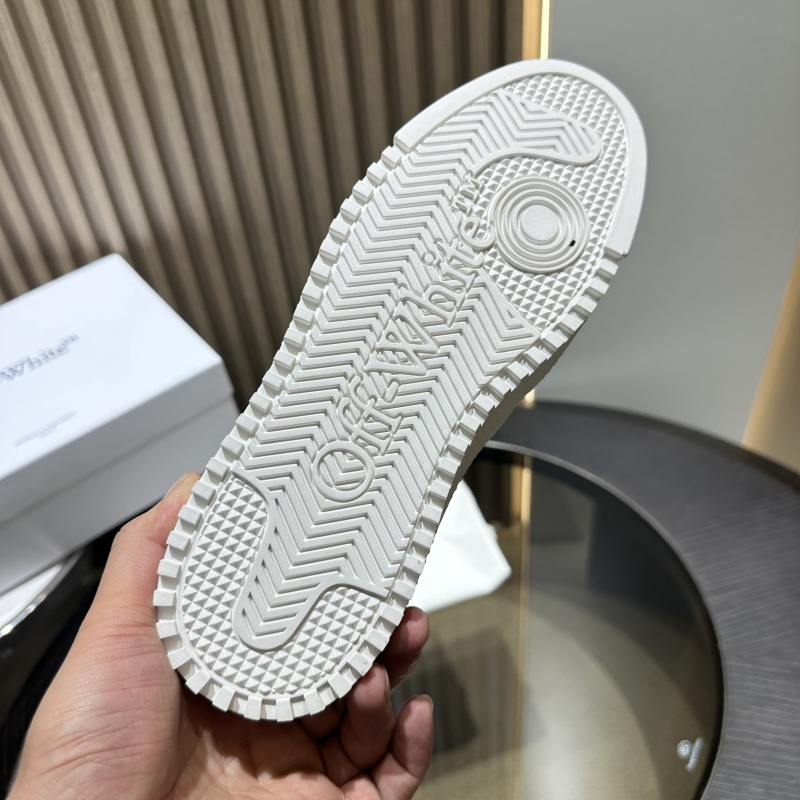 Off-white Low 3.0 Off Court Sneakers