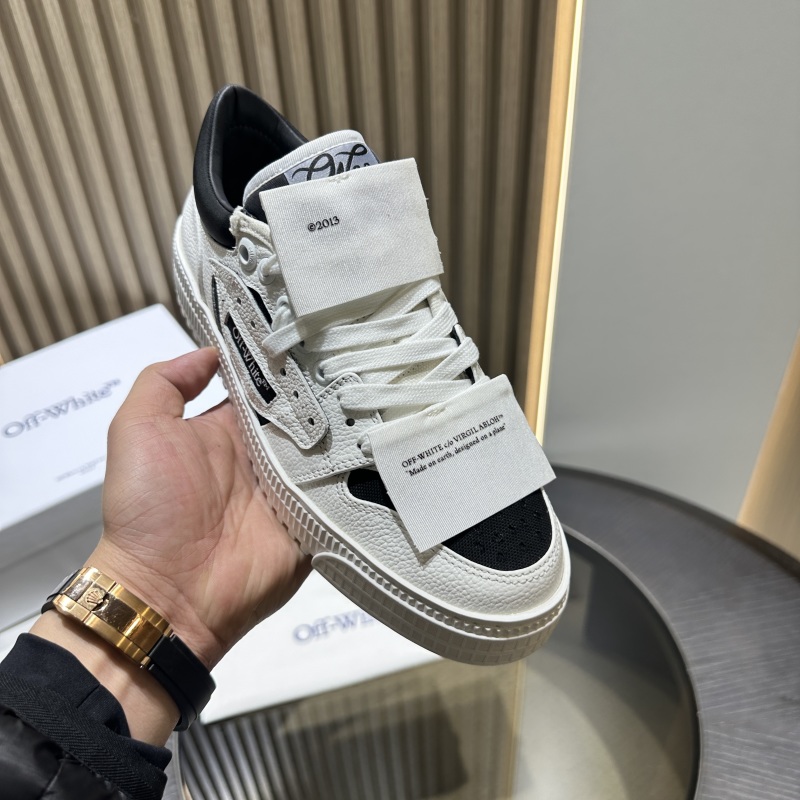 Off-white Low 3.0 Off Court Sneakers